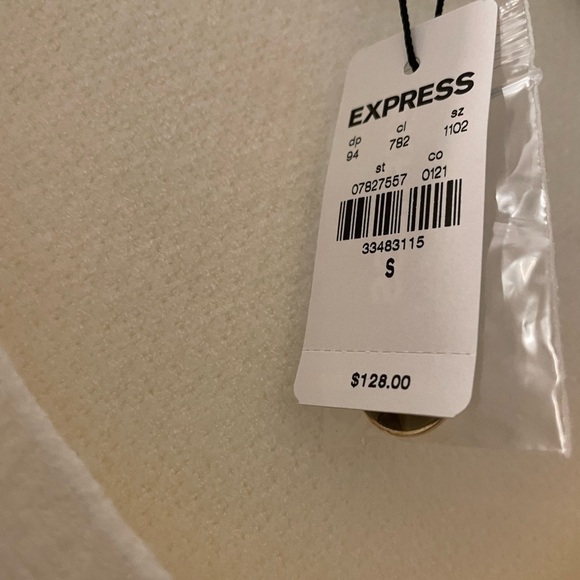 Express‎ Cream sweater mini dress size small NWT - Picture 6 of 10